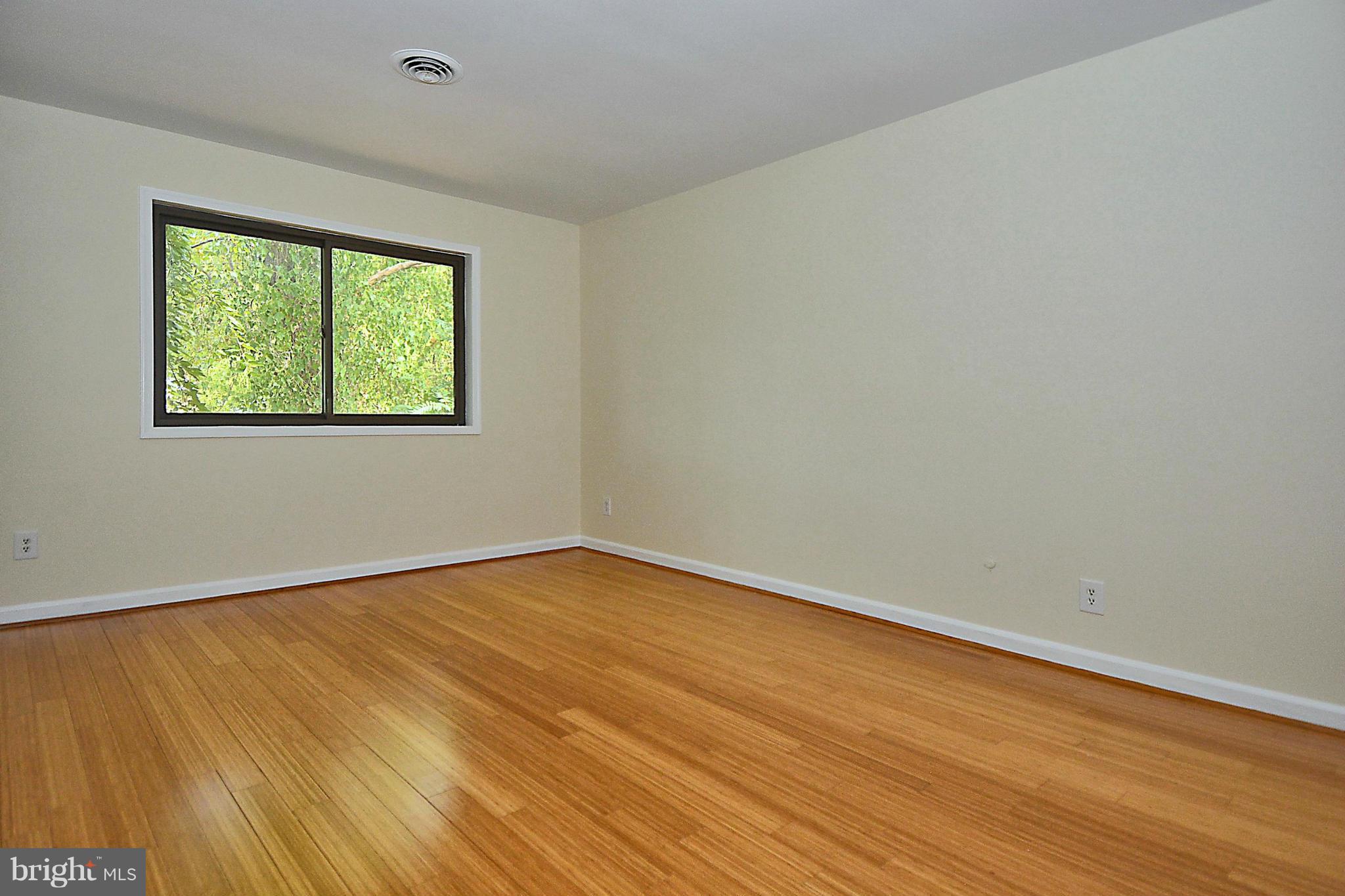 1434 Kirby Road McLean, VA 22101 - Photo 14 of 29 Bedroom