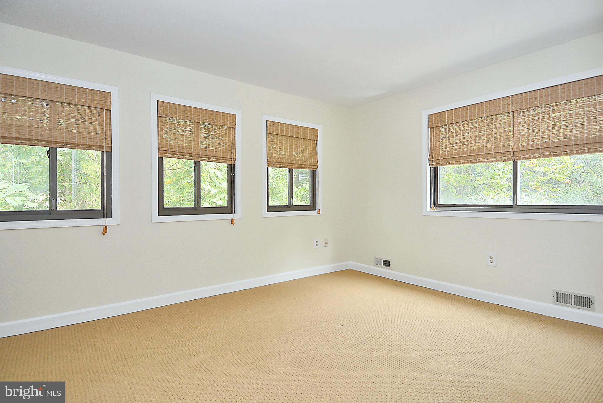1434 Kirby Road McLean, VA 22101 - Photo 16 of 29 Bedroom 4 Sitting Room