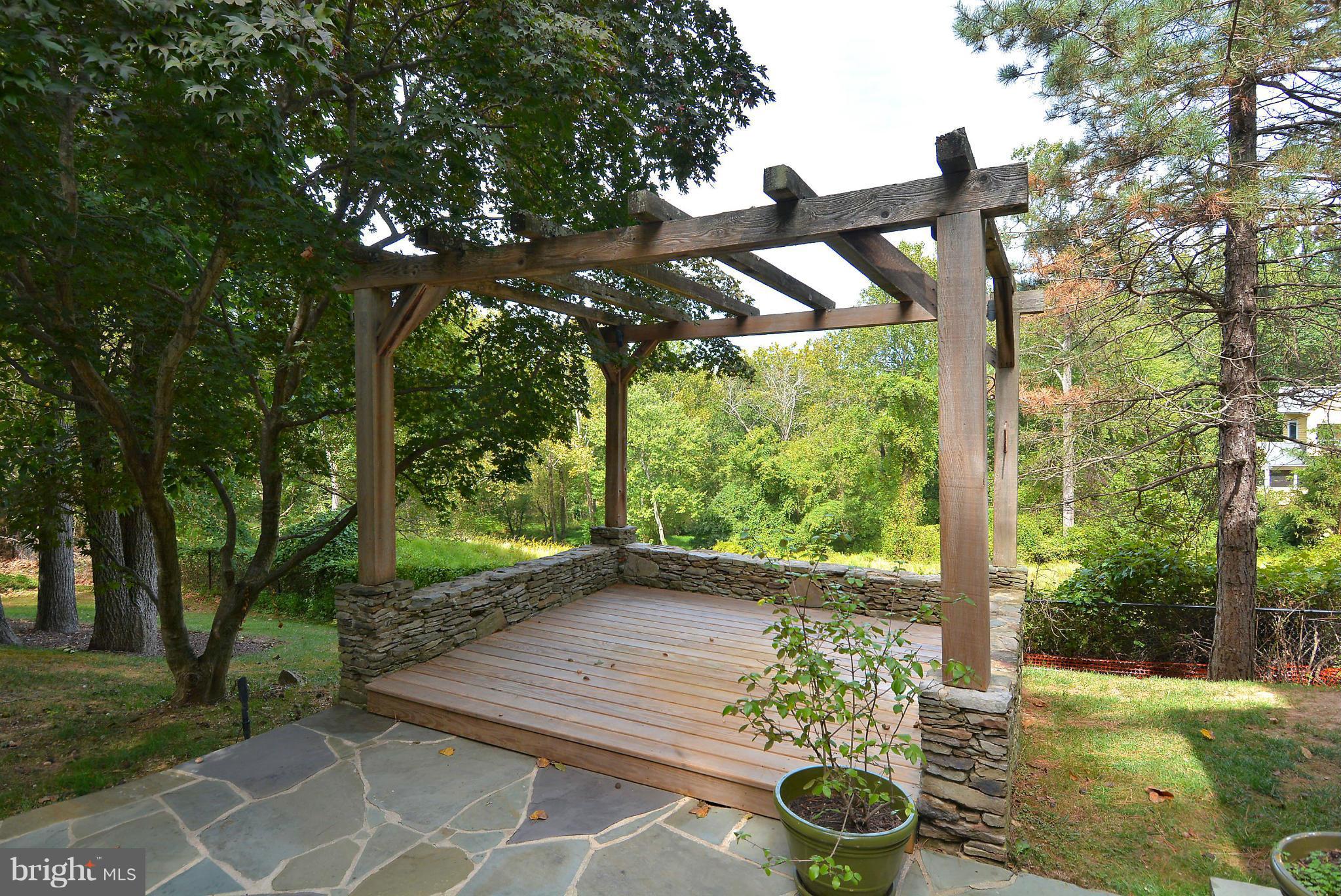 1434 Kirby Road McLean, VA 22101 - Photo 26 of 29 Exterior (General)