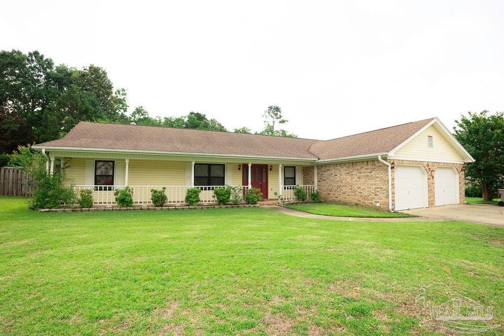 3219 Windmill Circle Cantonment, FL 32533 - Photo 2 of 28