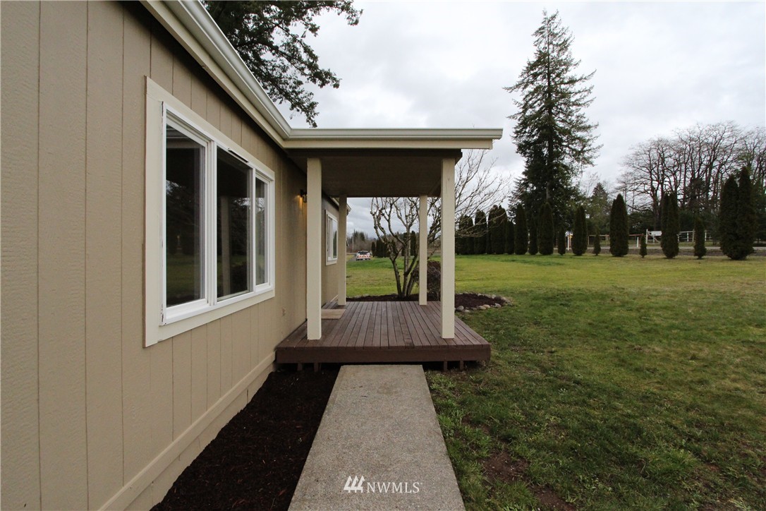 1795 Middle Fork Road Onalaska, WA 98570 - Photo 3 of 25 Gallery Image 3