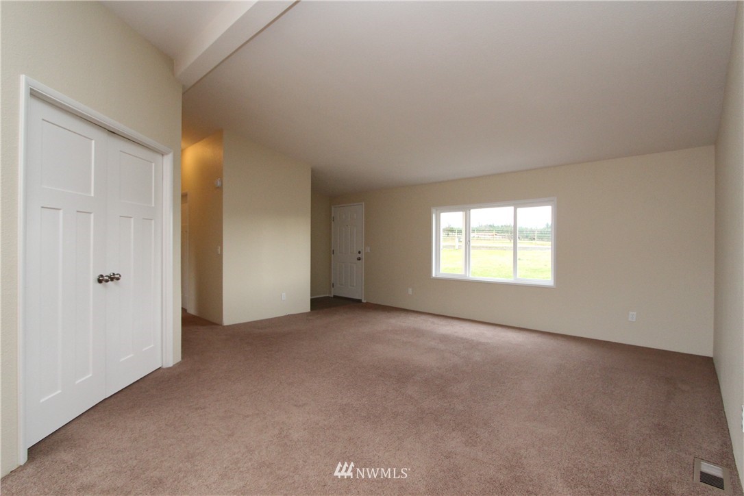 1795 Middle Fork Road Onalaska, WA 98570 - Photo 5 of 25 Gallery Image 5