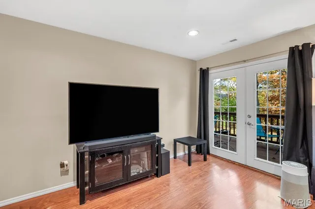 $145,000 | 944 Sugar Lake Court, Unit 7, St. Peters, MO 63376