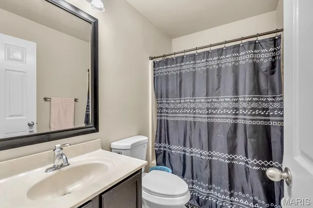 $145,000 | 944 Sugar Lake Court, Unit 7, St. Peters, MO 63376