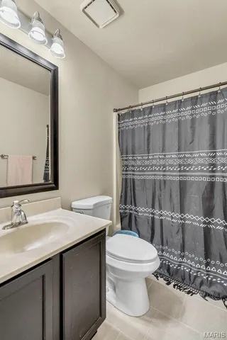 $145,000 | 944 Sugar Lake Court, Unit 7, St. Peters, MO 63376