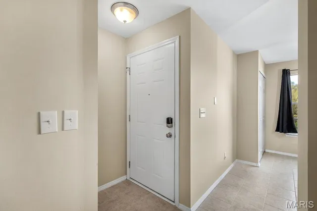 $145,000 | 944 Sugar Lake Court, Unit 7, St. Peters, MO 63376