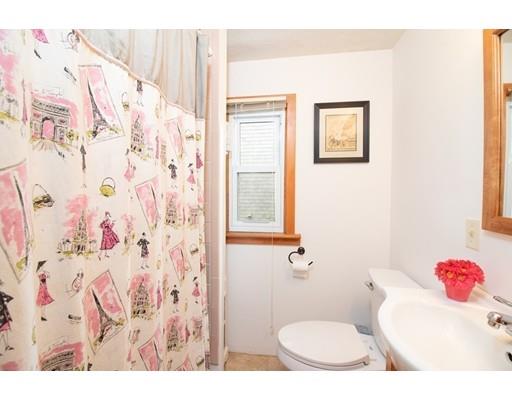 15 Temple Road Marshfield, MA 02050 - Photo 9 of 15 Gallery Image 9