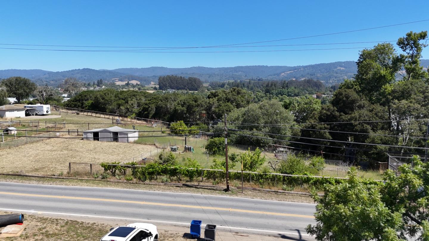 897 Green Valley Road Watsonville, CA 95076 - Photo 22 of 33