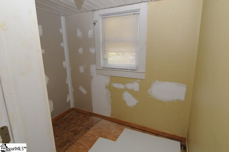 202 Pendleton Road Greenville, SC 29611 - Photo 16 of 20 Gallery Image 16