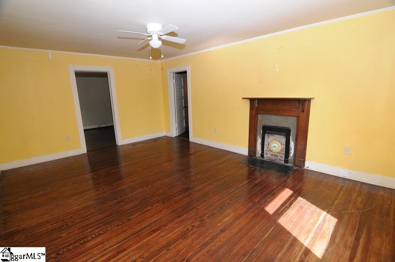 202 Pendleton Road Greenville, SC 29611 - Photo 5 of 20 Gallery Image 5