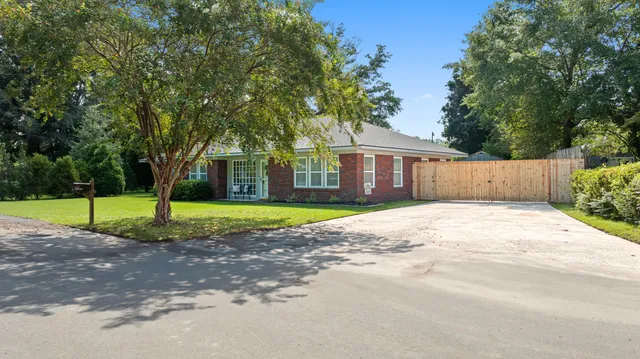 $470,000 | 106 Goodwin Street, Moncks Corner, SC 29461