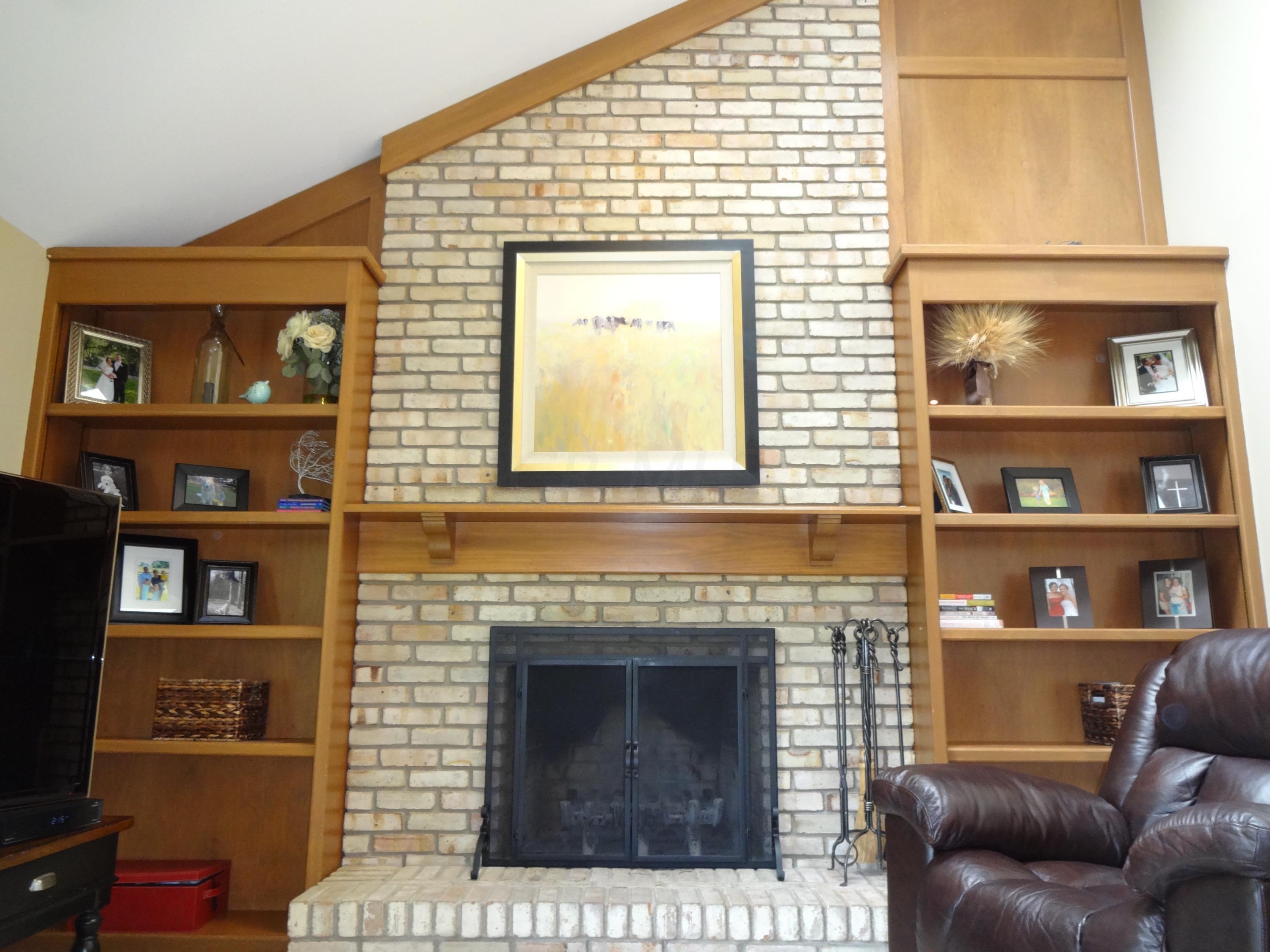 1093 Ridge Place Columbus, OH 43230 - Photo 14 of 70 Gallery Image 14