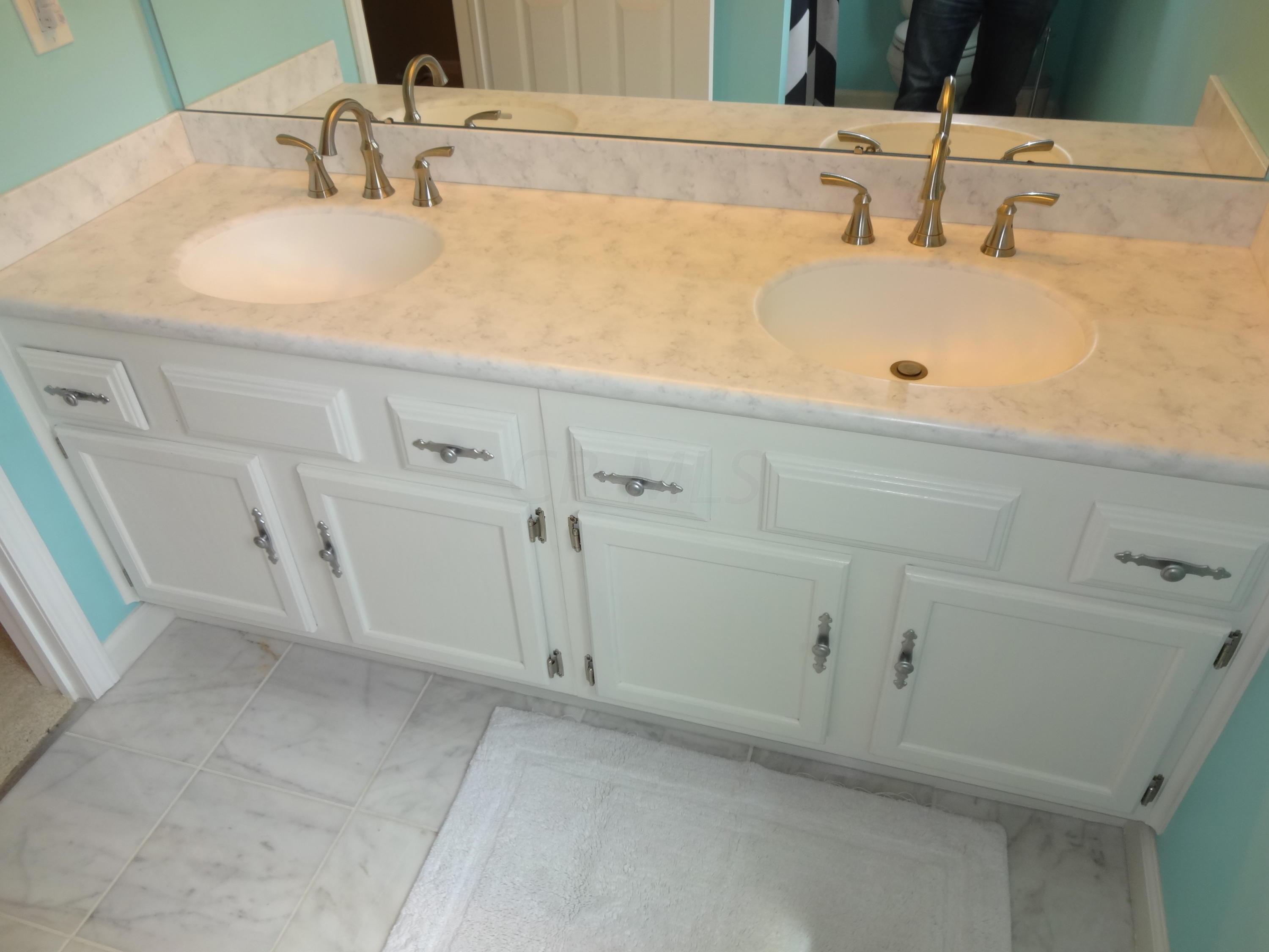 1093 Ridge Place Columbus, OH 43230 - Photo 36 of 70 Gallery Image 36