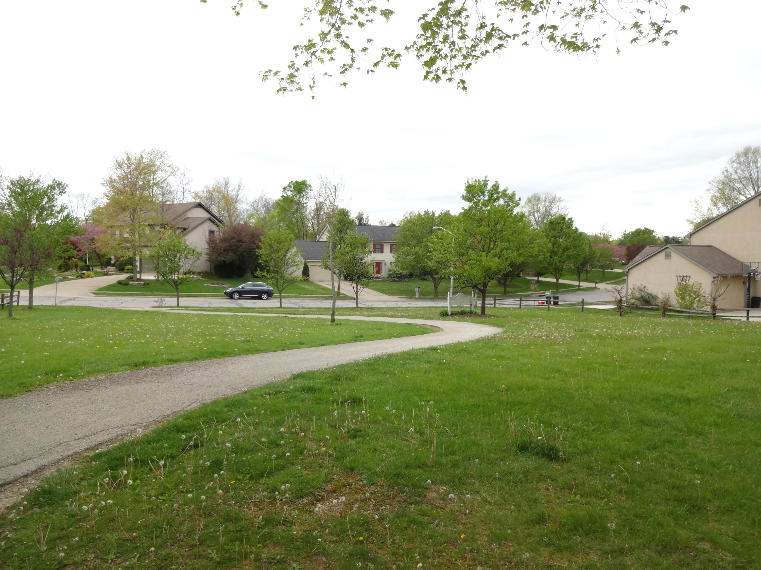 1093 Ridge Place Columbus, OH 43230 - Photo 69 of 70 Gallery Image 69