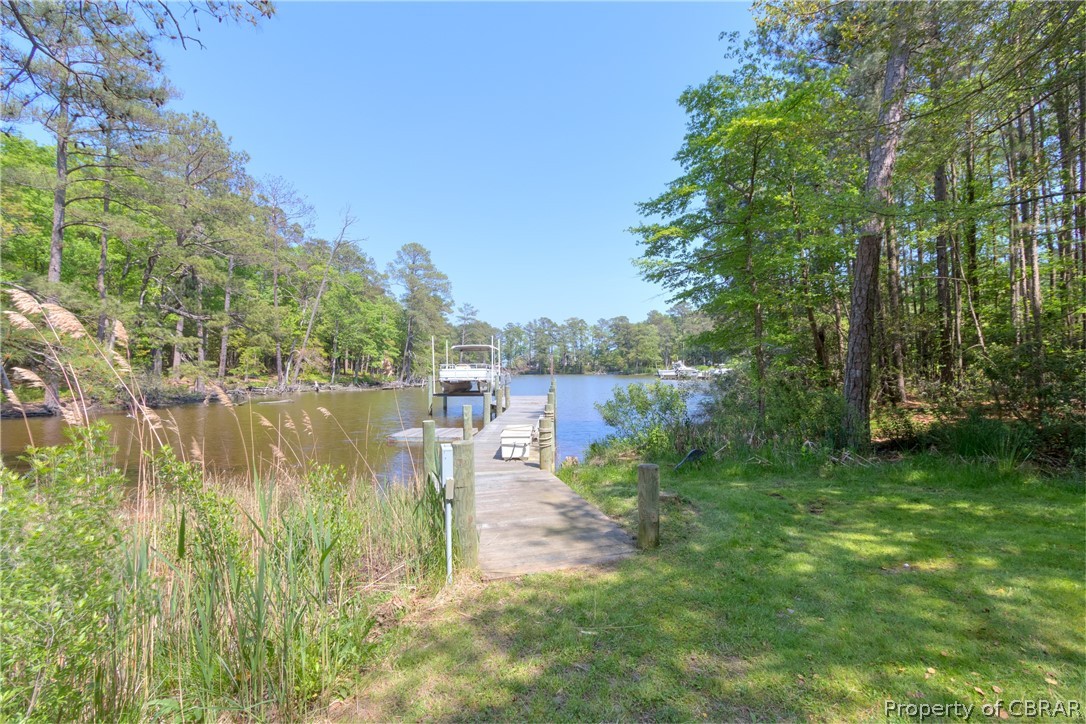 290 Baypointe Court Reedville, VA 22539 - Photo 5 of 48
