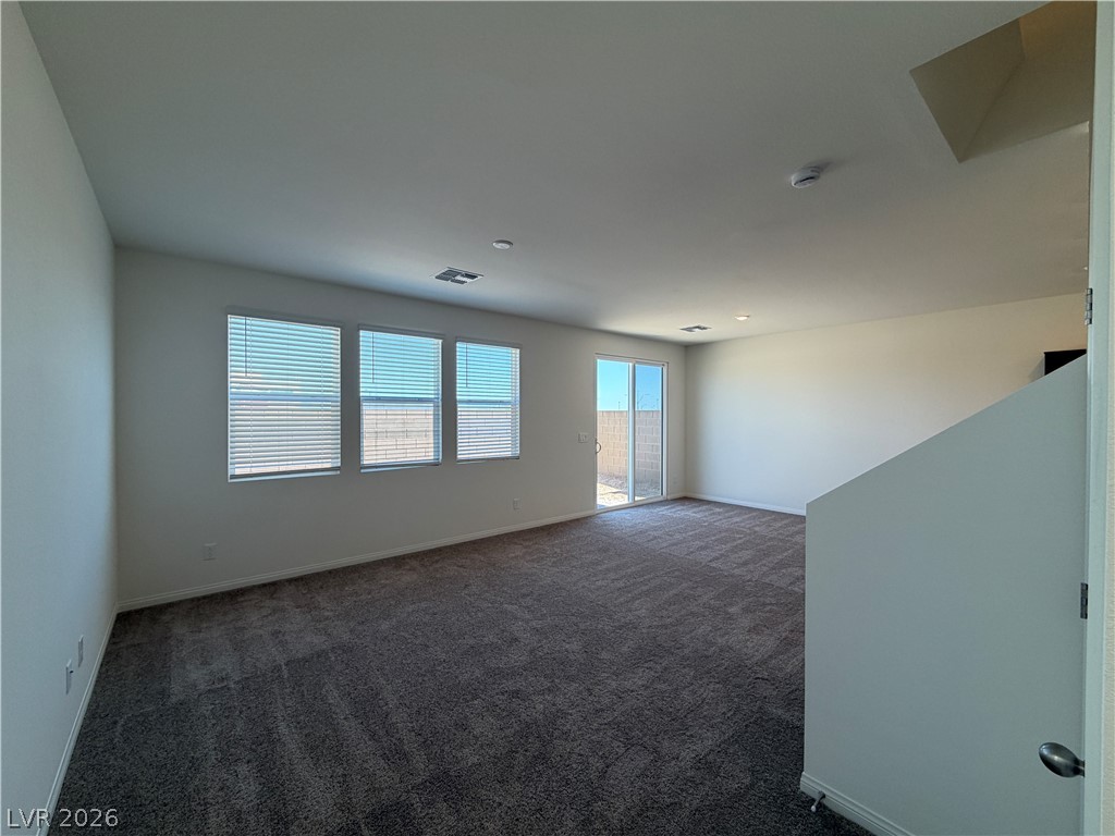 9262 Innot Avenue Las Vegas, NV 89148 - Photo 2 of 18