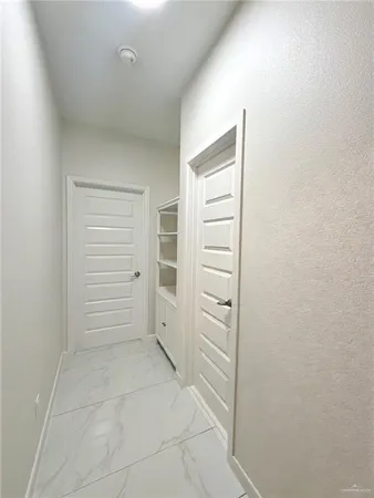 $1,950 | 903 La Laguna Road, Mission, TX 78572