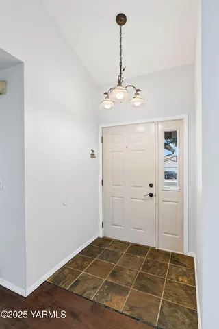 $358,000 | 315 South 76th Avenue, Yakima, WA 98908