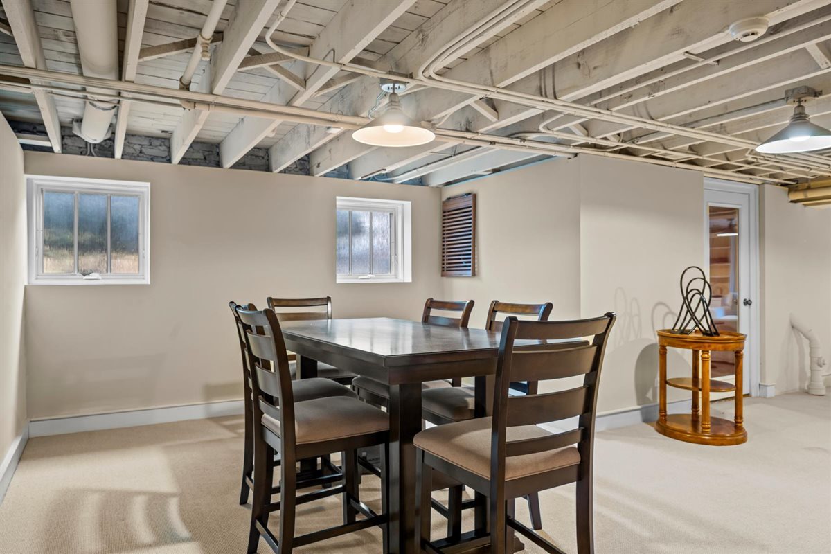 224 Sheridan Road Kenilworth, IL 60043 - Photo 51 of 62 a view of a dining room with furniture