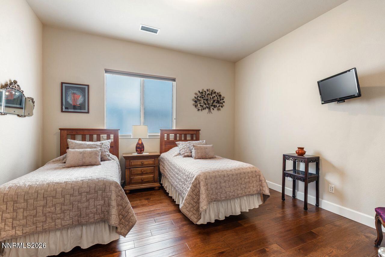9325 Wrenwood Court Reno, NV 89523 - Photo 22 of 34 twin bed foot of beds