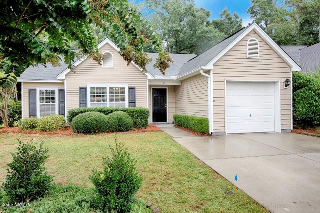 27 Wiregrass Way Bluffton, SC 29910 - Photo 2 of 25 raw_2873_HDRsmall
