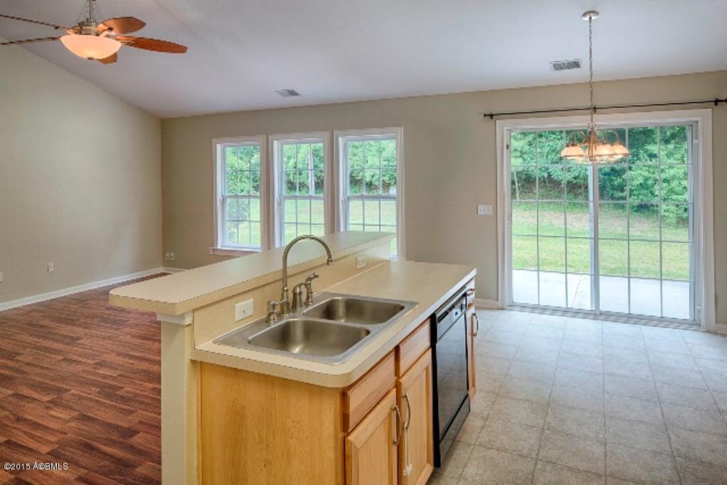 27 Wiregrass Way Bluffton, SC 29910 - Photo 6 of 25 raw_2914_HDRsmall