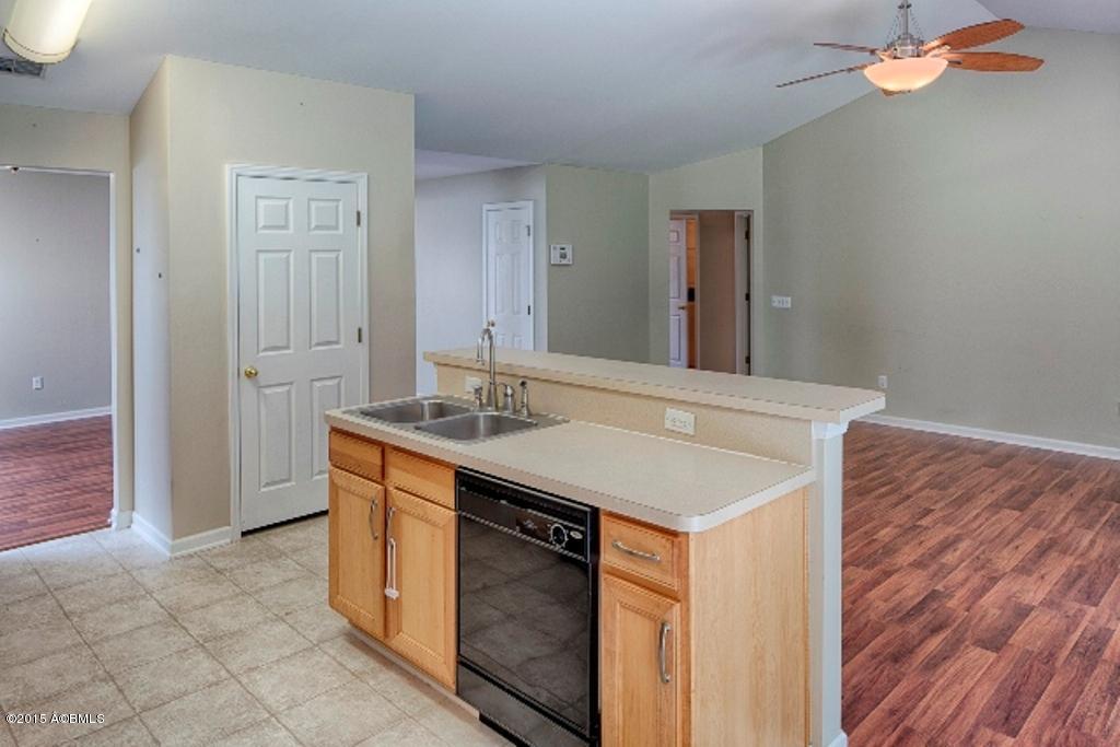 27 Wiregrass Way Bluffton, SC 29910 - Photo 9 of 25 raw_2935_HDRsmall