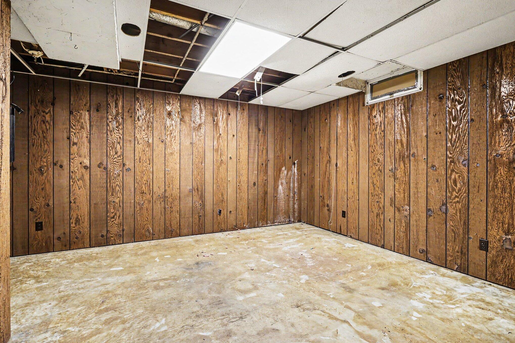 8304 Hollywood Road Baroda, MI 49101 - Photo 23 of 45 022_file_9775