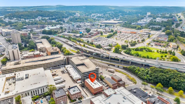 $1,350 | 61 Field Street, Unit 310, Waterbury, CT 06702