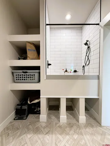 a view of a walk in closet