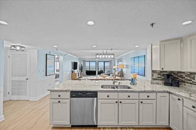 $750,000 | 554 Coral Court, Unit 602, Fort Walton Beach, FL 32548