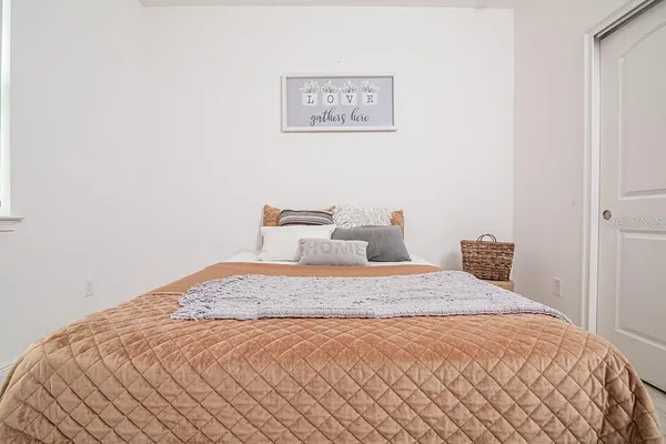 $2,400 | 7508 Wing Span Way, St. Cloud, FL 34773