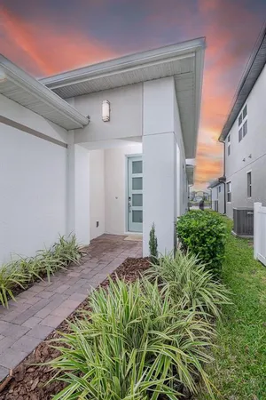 $2,400 | 7508 Wing Span Way, St. Cloud, FL 34773