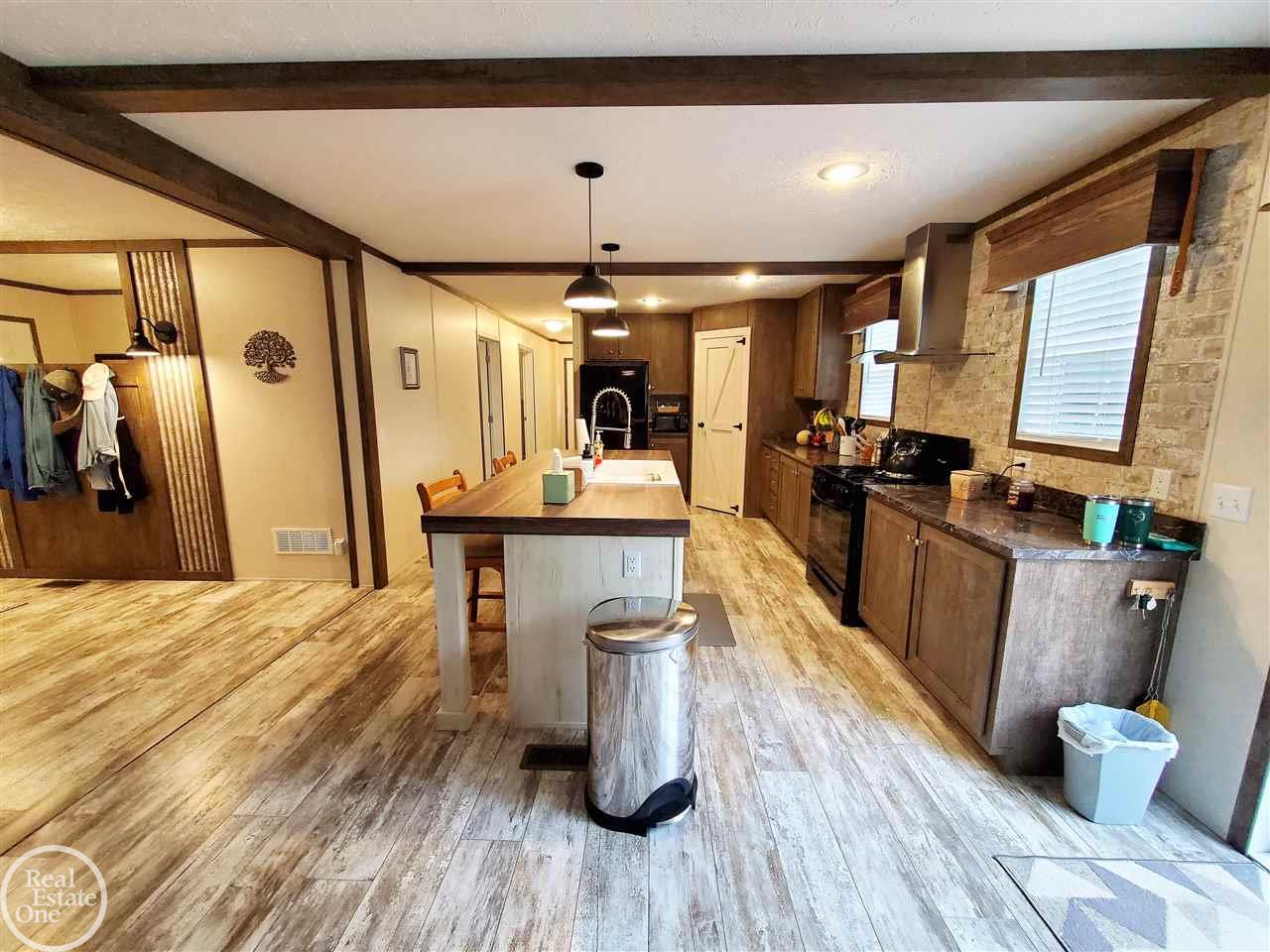270 East Youngs Road Gladwin, MI 48624 - Photo 23 of 71 50048600-22.JPG