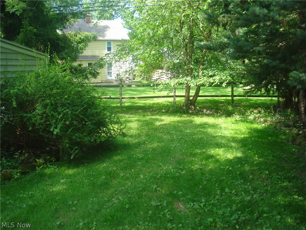 3919 Northampton Road Cleveland Heights, OH 44121 - Photo 12 of 23