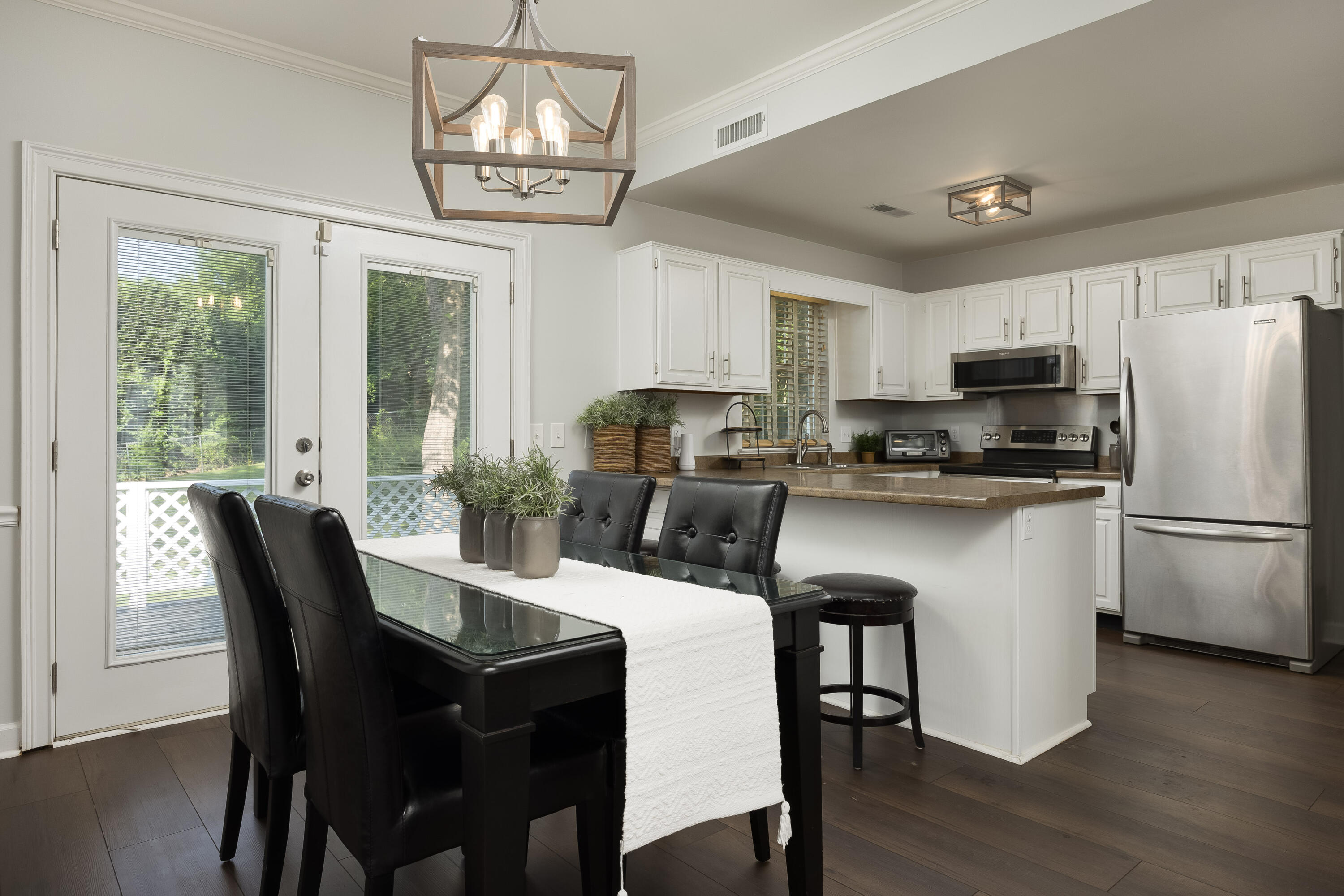 7382 Applegate Lane Chattanooga, TN 37421 - Photo 12 of 38 Eat in kitchen