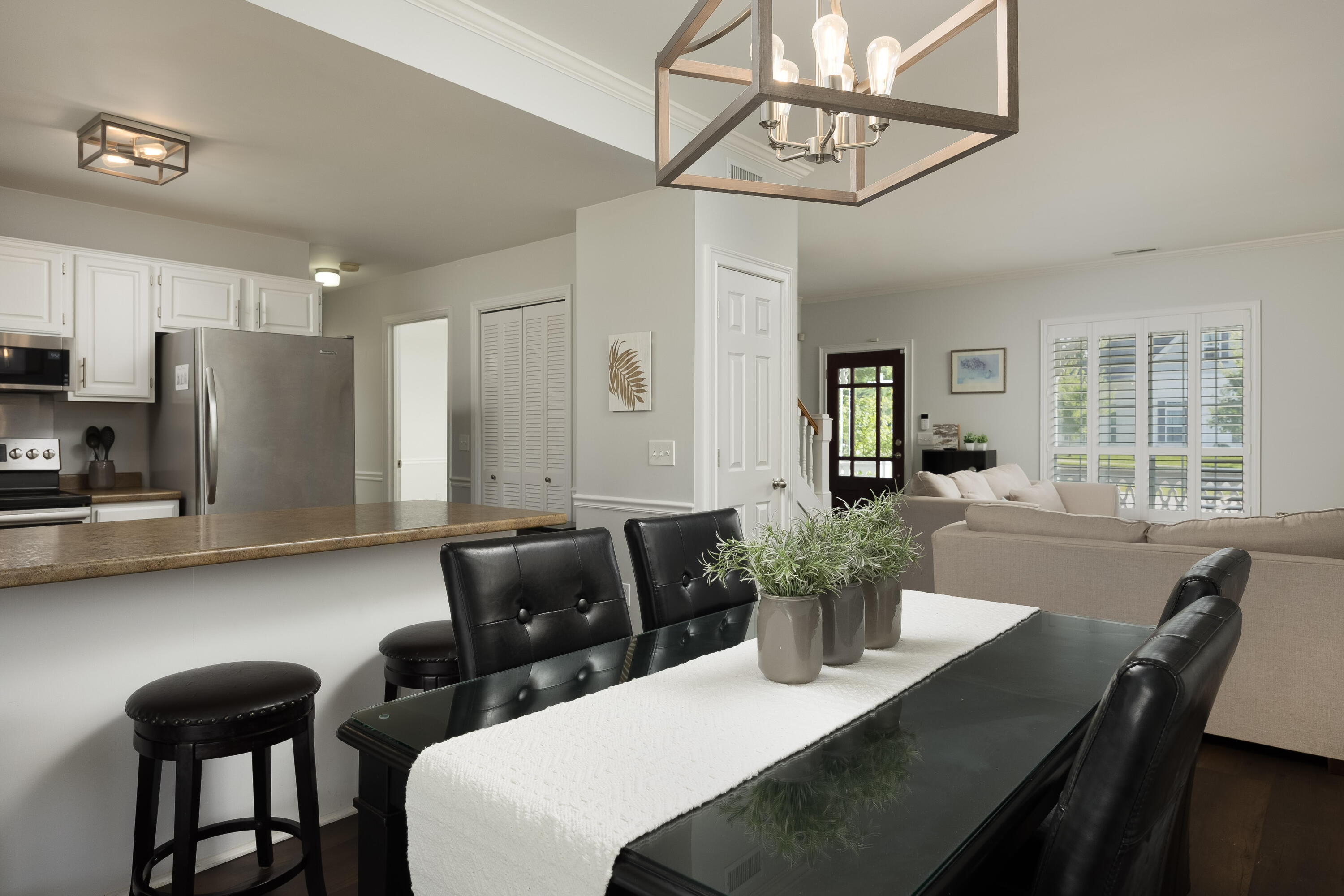 7382 Applegate Lane Chattanooga, TN 37421 - Photo 15 of 38 Eat in kitchen