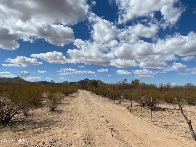 $2,420,000 | 440-acres West Manville Road, Marana, AZ 85653