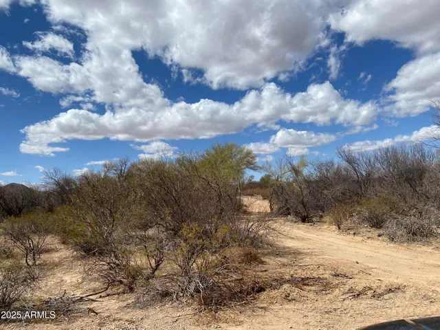 $2,420,000 | 440-acres West Manville Road, Marana, AZ 85653