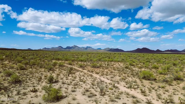 $2,420,000 | 440-acres West Manville Road, Marana, AZ 85653
