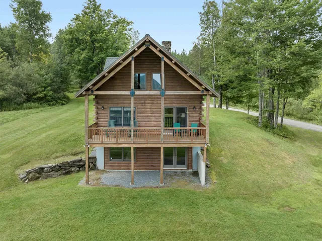 $575,000 | 87 Flagg Pond Road, Stannard, VT 05842