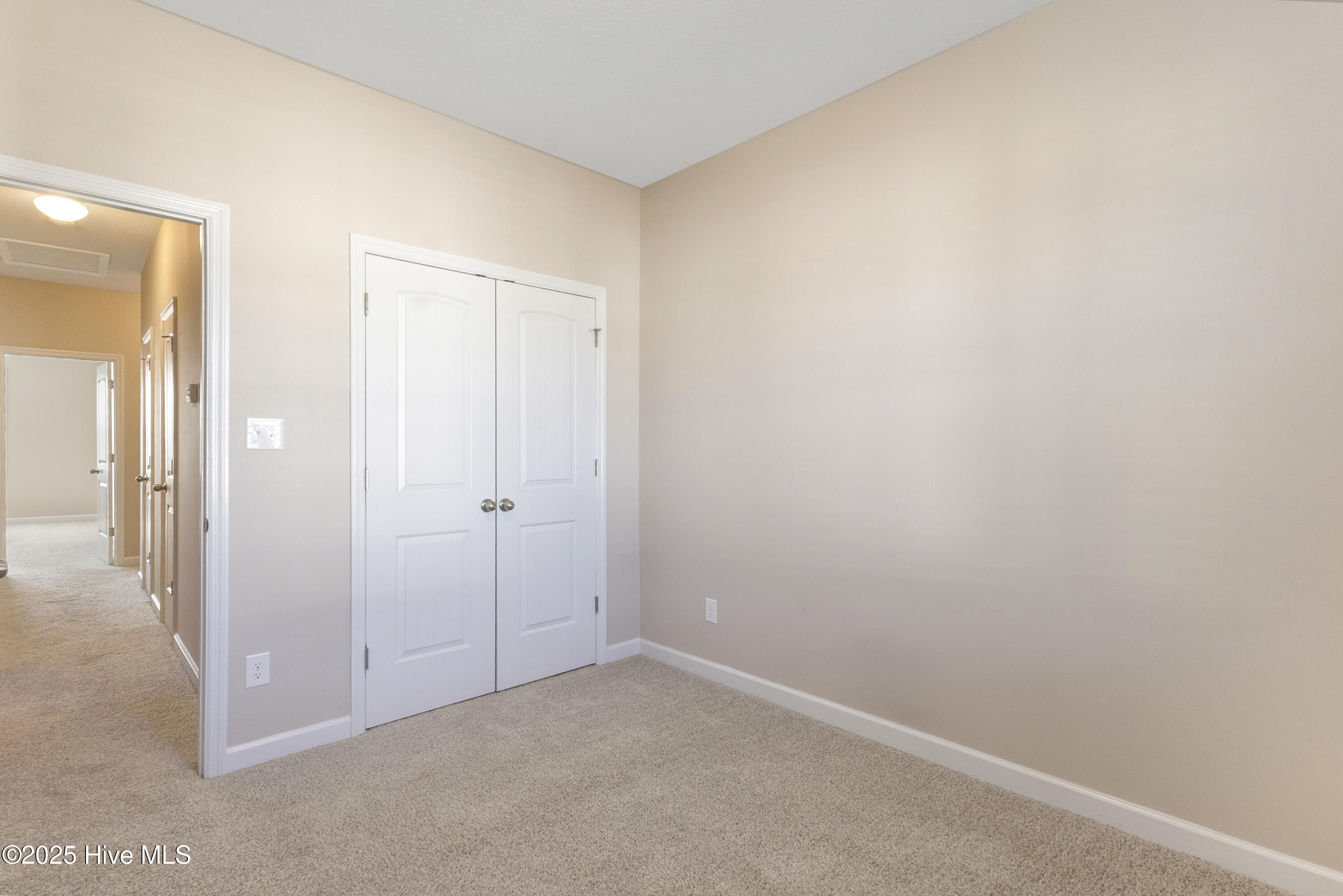 414 Vandemere Court Holly Ridge, NC 28445 - Photo 26 of 40 IMG_1585