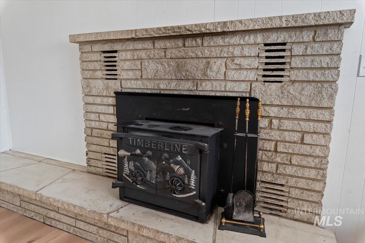 916 East Liberty Street Weiser, ID 83672 - Photo 6 of 34