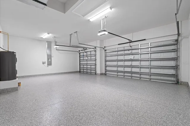 a view of a garage room