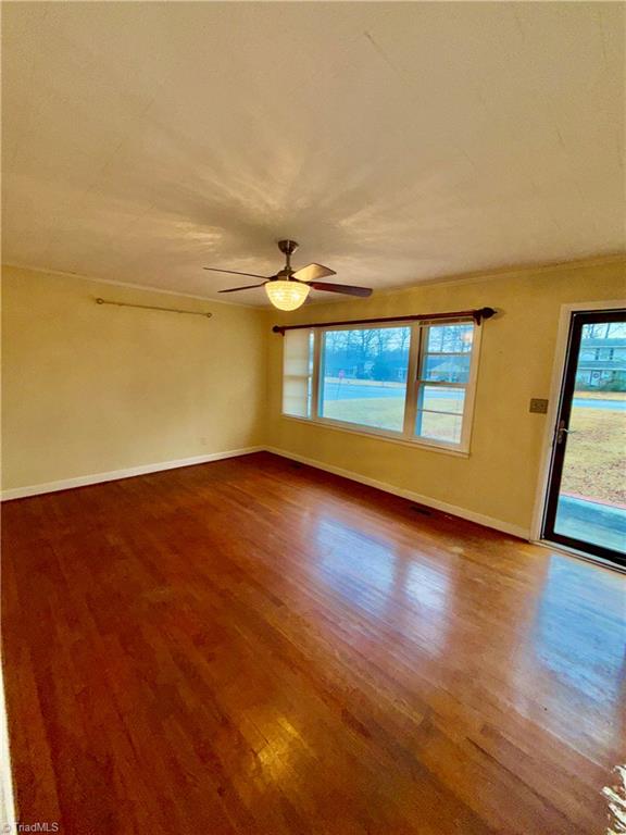 1105 East Springfield Road High Point, NC 27263 - Photo 2 of 14