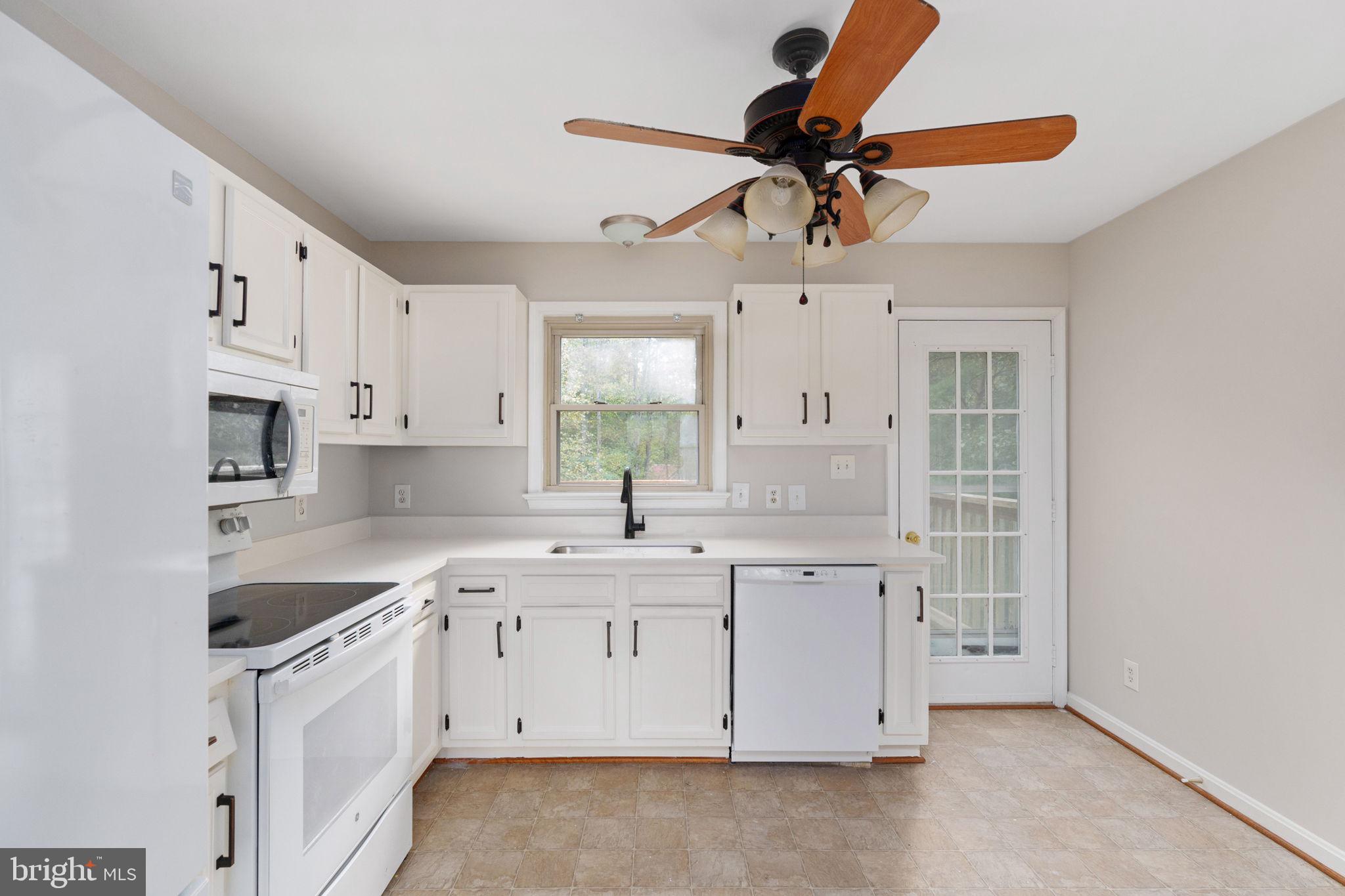 122 Tacketts Mill Road Stafford, VA 22556 - Photo 11 of 38 Gallery Image 11