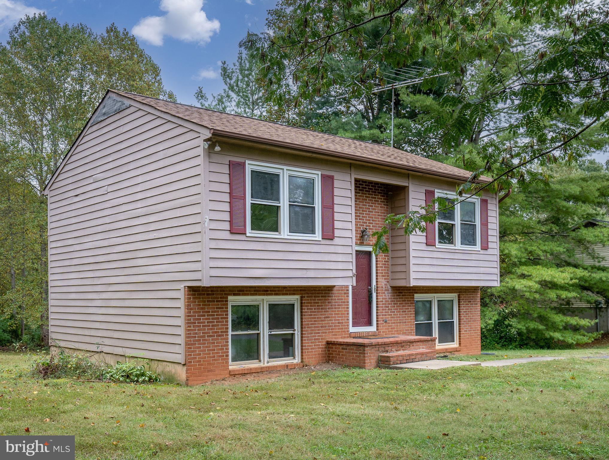 122 Tacketts Mill Road Stafford, VA 22556 - Photo 14 of 38 Gallery Image 14