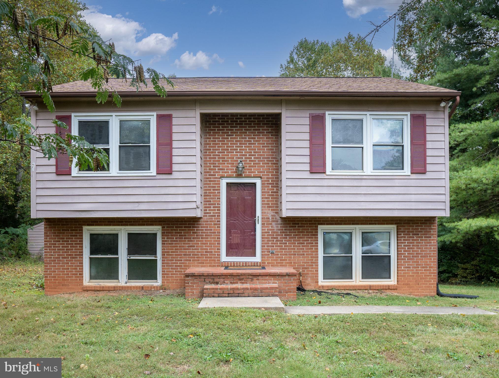 122 Tacketts Mill Road Stafford, VA 22556 - Photo 3 of 38 Gallery Image 3