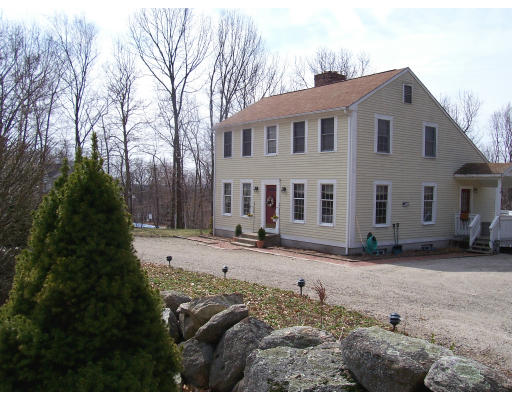 98 Lincoln Road Sutton, MA 01590 - Photo 8 of 10