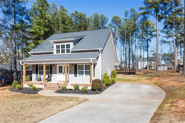$299,000 | 103 Wrentree Drive, Easley, SC 29642